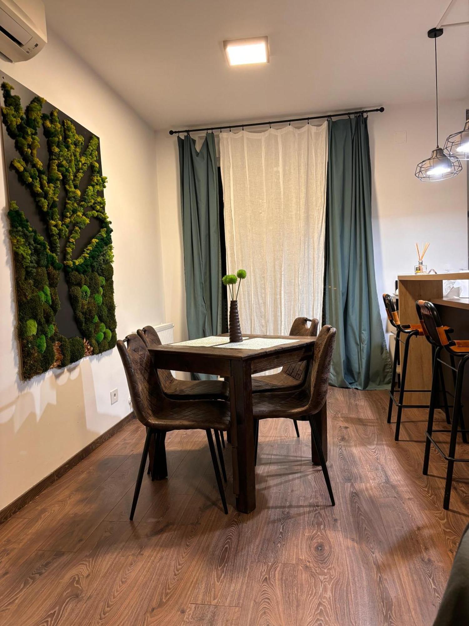 Mirvana Apartments Metheor Executive Suite Timisoara Ngoại thất bức ảnh